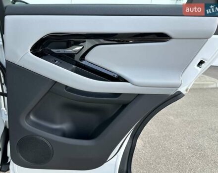 Білий Ленд Ровер Рендж Ровер Евок, об'ємом двигуна 2 л та пробігом 9 тис. км за 59900 $, фото 24 на Automoto.ua