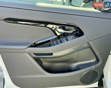 Білий Ленд Ровер Рендж Ровер Евок, об'ємом двигуна 2 л та пробігом 13 тис. км за 55900 $, фото 15 на Automoto.ua