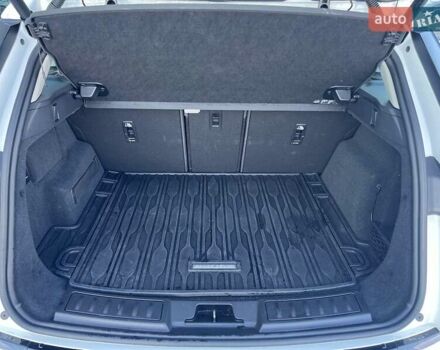 Белый Ленд Ровер Рендж Ровер Эвок, объемом двигателя 2 л и пробегом 12 тыс. км за 58407 $, фото 23 на Automoto.ua