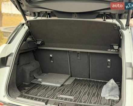 Білий Ленд Ровер Рендж Ровер Евок, об'ємом двигуна 2 л та пробігом 18 тис. км за 53000 $, фото 51 на Automoto.ua