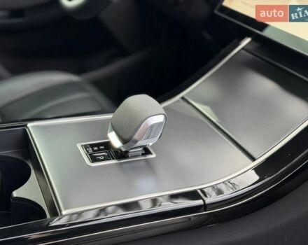 Білий Ленд Ровер Рендж Ровер Евок, об'ємом двигуна 2 л та пробігом 18 тис. км за 53000 $, фото 47 на Automoto.ua