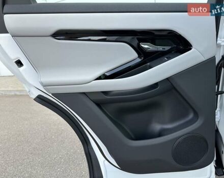 Білий Ленд Ровер Рендж Ровер Евок, об'ємом двигуна 2 л та пробігом 9 тис. км за 59900 $, фото 17 на Automoto.ua