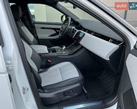 Белый Ленд Ровер Рендж Ровер Эвок, объемом двигателя 2 л и пробегом 5 тыс. км за 56500 $, фото 26 на Automoto.ua