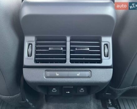 Белый Ленд Ровер Рендж Ровер Эвок, объемом двигателя 2 л и пробегом 5 тыс. км за 56500 $, фото 22 на Automoto.ua