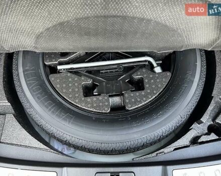 Белый Ленд Ровер Рендж Ровер Эвок, объемом двигателя 2 л и пробегом 5 тыс. км за 56500 $, фото 24 на Automoto.ua