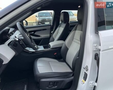 Белый Ленд Ровер Рендж Ровер Эвок, объемом двигателя 2 л и пробегом 5 тыс. км за 56500 $, фото 9 на Automoto.ua
