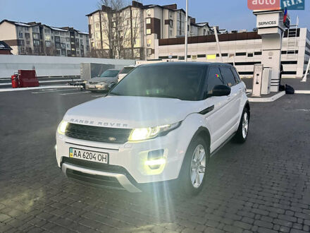 Ленд Ровер Рендж Ровер Эвок 2013 в Киеве на Automoto.ua Белый Ленд Ровер Рендж Ровер Эвок, объемом двигателя 2.18 л и пробегом 118 тыс. км за 21800 $, фото 1 на Automoto.ua