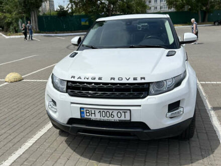 Ленд Ровер Рендж Ровер Эвок 2014 в Одессе на Automoto.ua Белый Ленд Ровер Рендж Ровер Эвок, объемом двигателя 2 л и пробегом 170 тыс. км за 19500 $, фото 1 на Automoto.ua