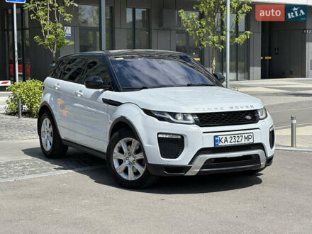 Ленд Ровер Рендж Ровер Эвок 2015 в Киеве на Automoto.ua Белый Ленд Ровер Рендж Ровер Эвок, объемом двигателя 2.18 л и пробегом 135 тыс. км за 23499 $, фото 1 на Automoto.ua