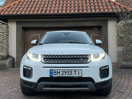 Ленд Ровер Рендж Ровер Эвок 2016 в Одессе на Automoto.ua Белый Ленд Ровер Рендж Ровер Эвок, объемом двигателя 2 л и пробегом 153 тыс. км за 24800 $, фото 1 на Automoto.ua