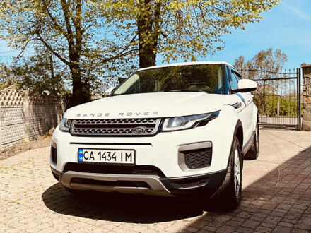 Ленд Ровер Рендж Ровер Эвок 2016 в Рожнятове на Automoto.ua Белый Ленд Ровер Рендж Ровер Эвок, объемом двигателя 2.2 л и пробегом 87 тыс. км за 28500 $, фото 1 на Automoto.ua