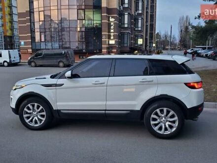 Белый Ленд Ровер Рендж Ровер Эвок, объемом двигателя 2 л и пробегом 129 тыс. км за 21900 $, фото 1 на Automoto.ua