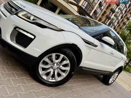 Ленд Ровер Рендж Ровер Эвок 2017 в Киеве на Automoto.ua Белый Ленд Ровер Рендж Ровер Эвок, объемом двигателя 0 л и пробегом 90 тыс. км за 20450 $, фото 1 на Automoto.ua