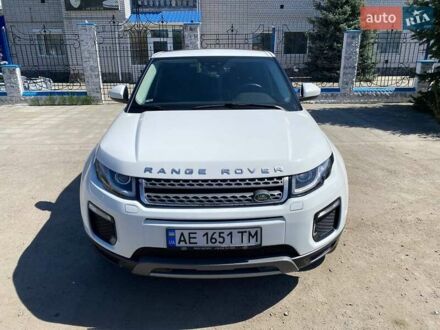 Ленд Ровер Рендж Ровер Эвок 2018 в Днепре (Днепропетровске) на Automoto.ua Белый Ленд Ровер Рендж Ровер Эвок, объемом двигателя 2 л и пробегом 60 тыс. км за 28000 $, фото 1 на Automoto.ua