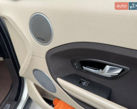 Бежевый Ленд Ровер Рендж Ровер Эвок, объемом двигателя 2 л и пробегом 246 тыс. км за 14500 $, фото 31 на Automoto.ua