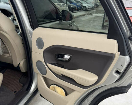 Бежевый Ленд Ровер Рендж Ровер Эвок, объемом двигателя 2 л и пробегом 246 тыс. км за 14500 $, фото 35 на Automoto.ua