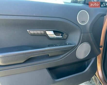 Бежевый Ленд Ровер Рендж Ровер Эвок, объемом двигателя 2 л и пробегом 201 тыс. км за 9900 $, фото 20 на Automoto.ua