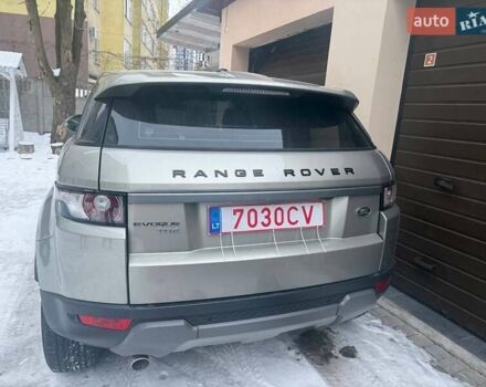 Бежевый Ленд Ровер Рендж Ровер Эвок, объемом двигателя 2.2 л и пробегом 153 тыс. км за 19600 $, фото 3 на Automoto.ua