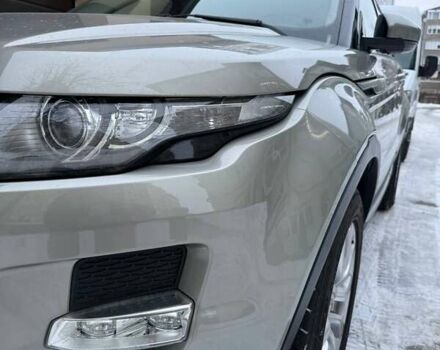 Бежевый Ленд Ровер Рендж Ровер Эвок, объемом двигателя 2.2 л и пробегом 153 тыс. км за 19600 $, фото 2 на Automoto.ua