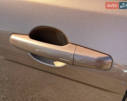 Бежевый Ленд Ровер Рендж Ровер Эвок, объемом двигателя 2 л и пробегом 201 тыс. км за 9900 $, фото 21 на Automoto.ua