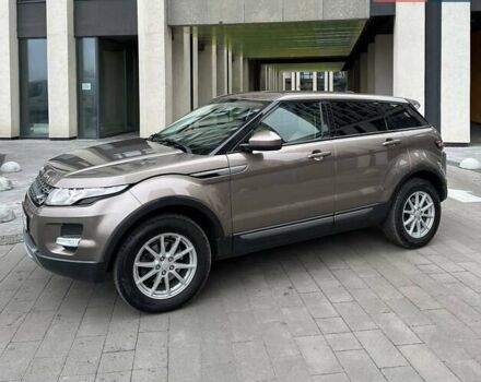 Бежевый Ленд Ровер Рендж Ровер Эвок, объемом двигателя 2.2 л и пробегом 110 тыс. км за 19999 $, фото 3 на Automoto.ua