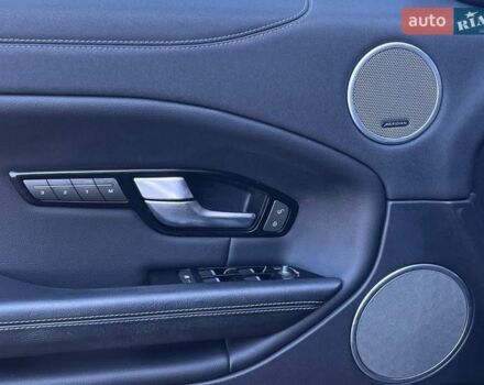 Бежевый Ленд Ровер Рендж Ровер Эвок, объемом двигателя 2 л и пробегом 193 тыс. км за 12900 $, фото 12 на Automoto.ua