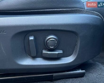 Бежевый Ленд Ровер Рендж Ровер Эвок, объемом двигателя 2 л и пробегом 193 тыс. км за 12900 $, фото 13 на Automoto.ua