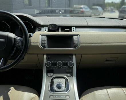 Бежевий Ленд Ровер Рендж Ровер Евок, об'ємом двигуна 2.2 л та пробігом 132 тис. км за 22000 $, фото 4 на Automoto.ua