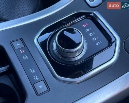 Бежевый Ленд Ровер Рендж Ровер Эвок, объемом двигателя 2 л и пробегом 193 тыс. км за 12900 $, фото 28 на Automoto.ua