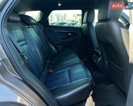 Бежевый Ленд Ровер Рендж Ровер Эвок, объемом двигателя 2 л и пробегом 101 тыс. км за 32990 $, фото 15 на Automoto.ua