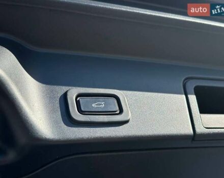 Бежевый Ленд Ровер Рендж Ровер Эвок, объемом двигателя 2 л и пробегом 101 тыс. км за 35990 $, фото 9 на Automoto.ua