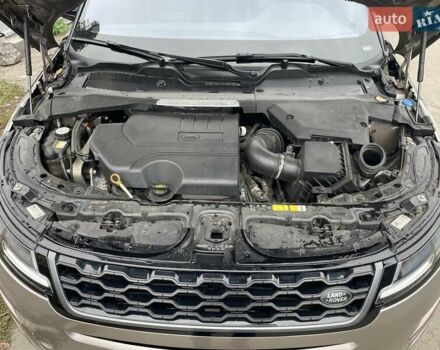 Бежевий Ленд Ровер Рендж Ровер Евок, об'ємом двигуна 2 л та пробігом 107 тис. км за 41500 $, фото 12 на Automoto.ua