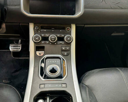 Черный Ленд Ровер Рендж Ровер Эвок, объемом двигателя 2 л и пробегом 30 тыс. км за 14999 $, фото 16 на Automoto.ua