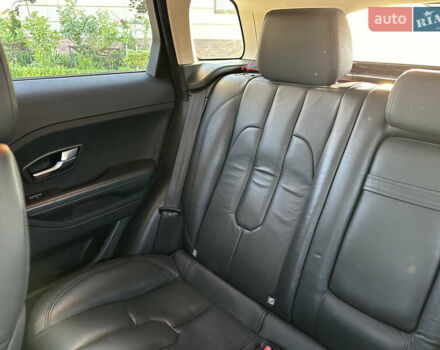 Ленд Ровер Рендж Ровер Евок 2011 у Софіївська Борщагівка на Automoto.ua Чорний Ленд Ровер Рендж Ровер Евок, об'ємом двигуна 2 л та пробігом 165 тис. км за 15500 $, фото 15 на Automoto.ua