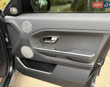 Чорний Ленд Ровер Рендж Ровер Евок, об'ємом двигуна 2 л та пробігом 163 тис. км за 14990 $, фото 20 на Automoto.ua