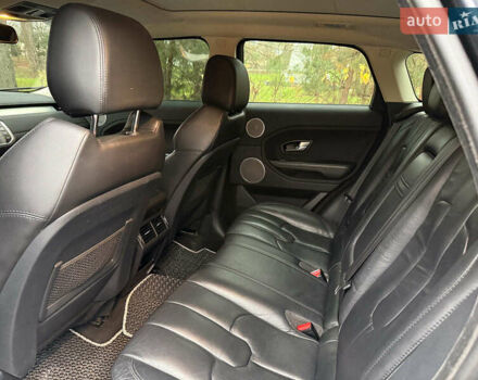 Чорний Ленд Ровер Рендж Ровер Евок, об'ємом двигуна 2 л та пробігом 163 тис. км за 14990 $, фото 15 на Automoto.ua