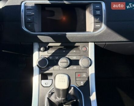 Черный Ленд Ровер Рендж Ровер Эвок, объемом двигателя 2.2 л и пробегом 221 тыс. км за 13900 $, фото 11 на Automoto.ua