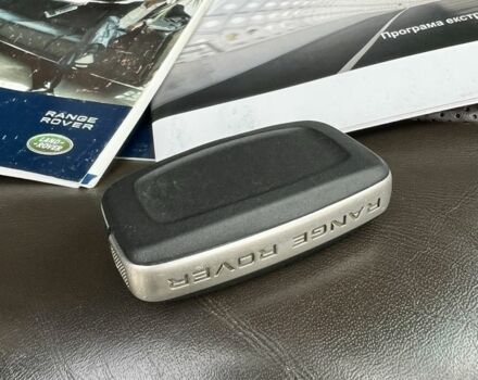 Чорний Ленд Ровер Рендж Ровер Евок, об'ємом двигуна 4.4 л та пробігом 190 тис. км за 28000 $, фото 22 на Automoto.ua