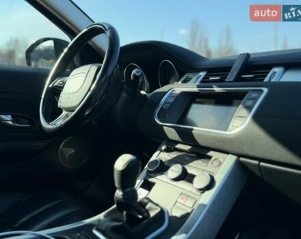 Черный Ленд Ровер Рендж Ровер Эвок, объемом двигателя 2.2 л и пробегом 221 тыс. км за 13900 $, фото 16 на Automoto.ua