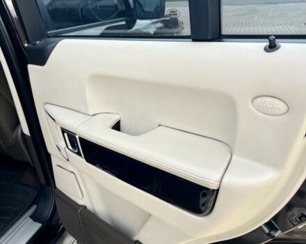 Чорний Ленд Ровер Рендж Ровер Евок, об'ємом двигуна 4.4 л та пробігом 190 тис. км за 28000 $, фото 11 на Automoto.ua