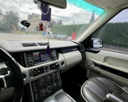 Чорний Ленд Ровер Рендж Ровер Евок, об'ємом двигуна 4.4 л та пробігом 190 тис. км за 28000 $, фото 17 на Automoto.ua