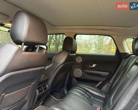 Чорний Ленд Ровер Рендж Ровер Евок, об'ємом двигуна 2 л та пробігом 163 тис. км за 14990 $, фото 16 на Automoto.ua