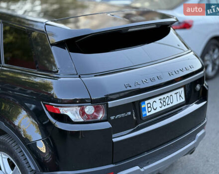 Ленд Ровер Рендж Ровер Эвок 2012 в Киеве на Automoto.ua Черный Ленд Ровер Рендж Ровер Эвок, объемом двигателя 2 л и пробегом 268 тыс. км за 15000 $, фото 12 на Automoto.ua