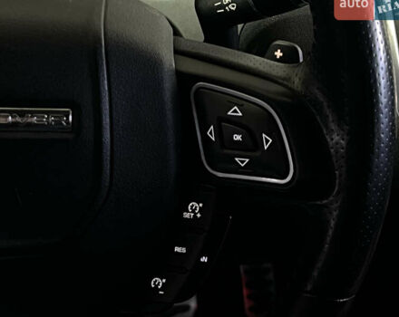 Чорний Ленд Ровер Рендж Ровер Евок, об'ємом двигуна 2 л та пробігом 125 тис. км за 17499 $, фото 18 на Automoto.ua