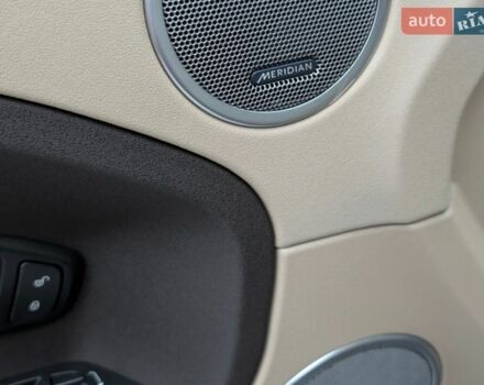 Чорний Ленд Ровер Рендж Ровер Евок, об'ємом двигуна 2 л та пробігом 230 тис. км за 16199 $, фото 23 на Automoto.ua