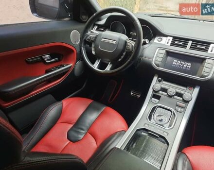 Чорний Ленд Ровер Рендж Ровер Евок, об'ємом двигуна 2 л та пробігом 122 тис. км за 16999 $, фото 6 на Automoto.ua