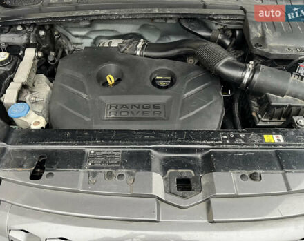 Черный Ленд Ровер Рендж Ровер Эвок, объемом двигателя 2 л и пробегом 212 тыс. км за 13800 $, фото 12 на Automoto.ua
