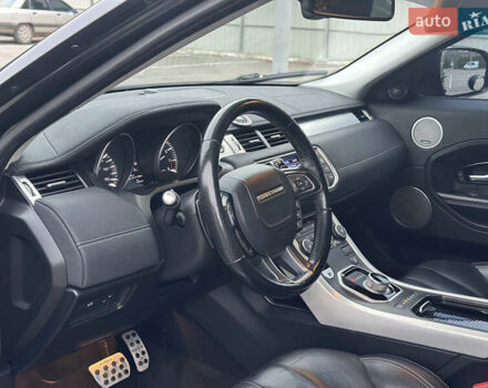Чорний Ленд Ровер Рендж Ровер Евок, об'ємом двигуна 2 л та пробігом 160 тис. км за 13950 $, фото 34 на Automoto.ua