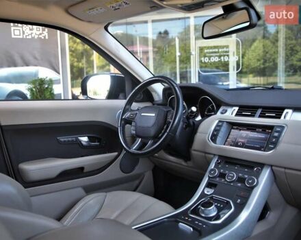 Чорний Ленд Ровер Рендж Ровер Евок, об'ємом двигуна 2.2 л та пробігом 153 тис. км за 23000 $, фото 11 на Automoto.ua