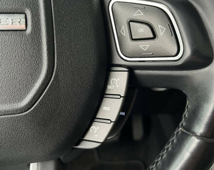 Черный Ленд Ровер Рендж Ровер Эвок, объемом двигателя 2 л и пробегом 212 тыс. км за 13800 $, фото 13 на Automoto.ua